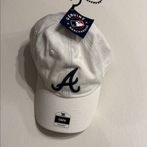 Atlanta Braves White Hat with Navy Logo